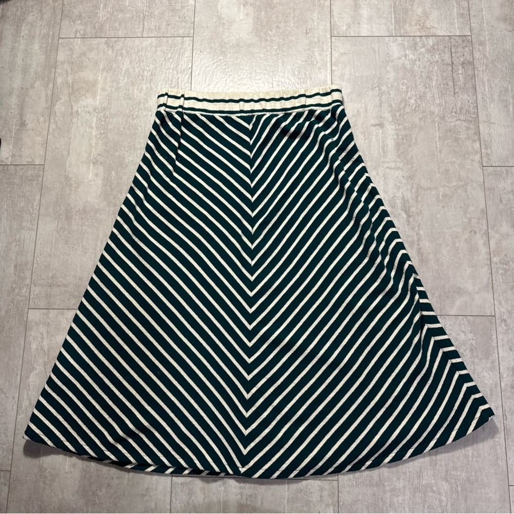 Anthropologie Harlyn chevron Striped green and White A-Line Skirt size medium - Picture 6 of 9